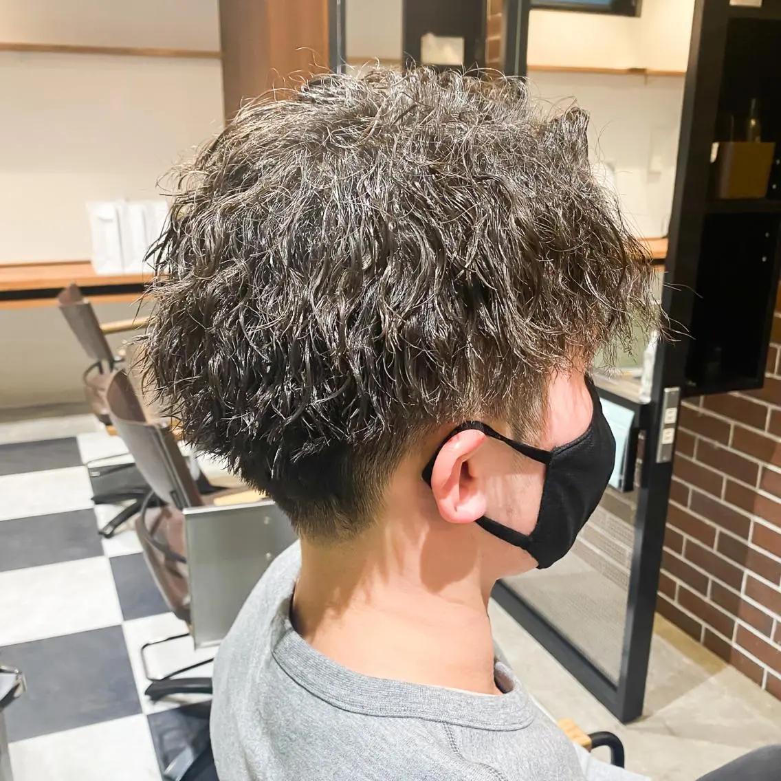 パーマ メンズ メンズパーマ メンズツイストパーマ ツイストパーマ ハッシュカット/艶感 カラー/ユウキ✨のヘアスタイル