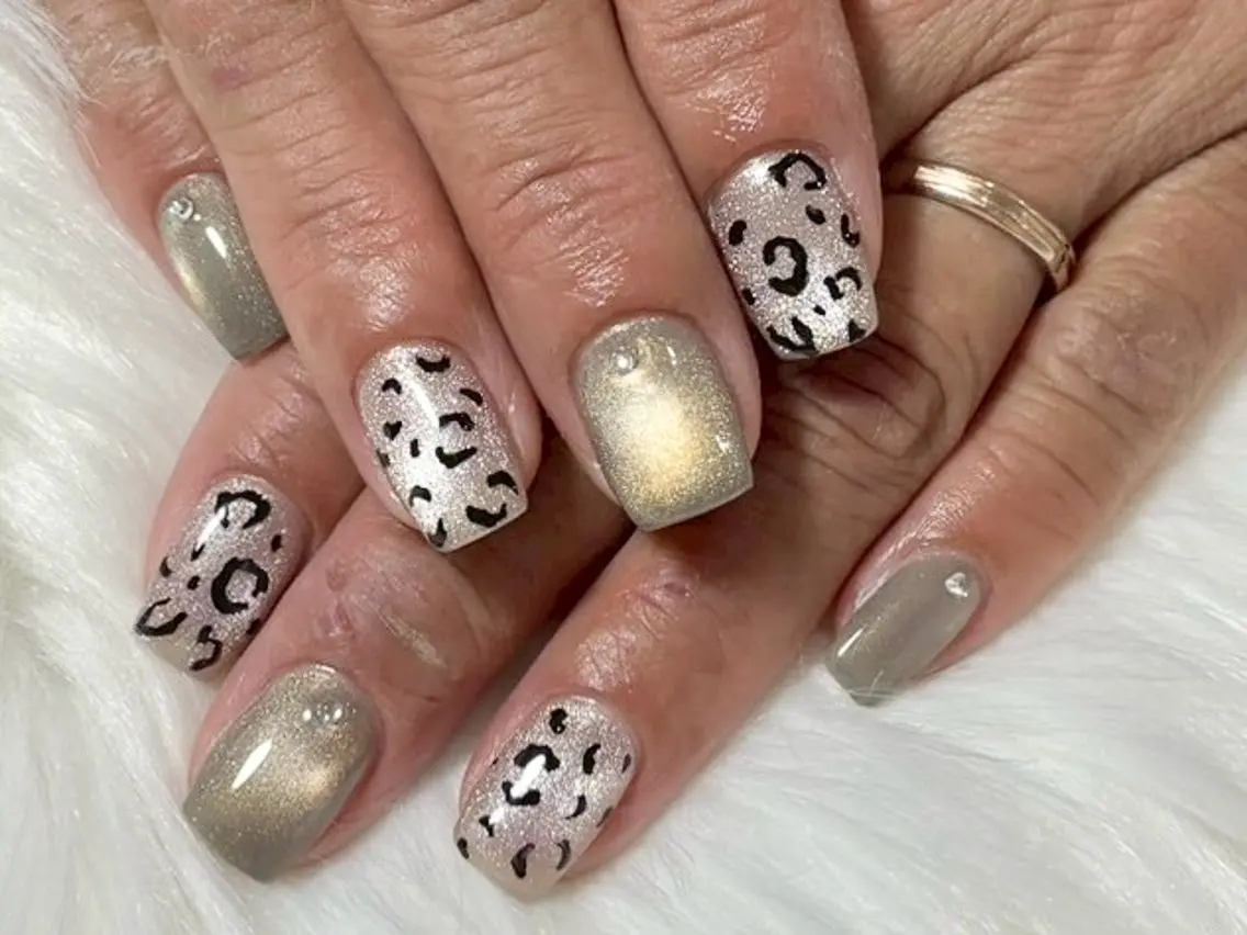 ネイル Laughing NAILのネイルデザイン