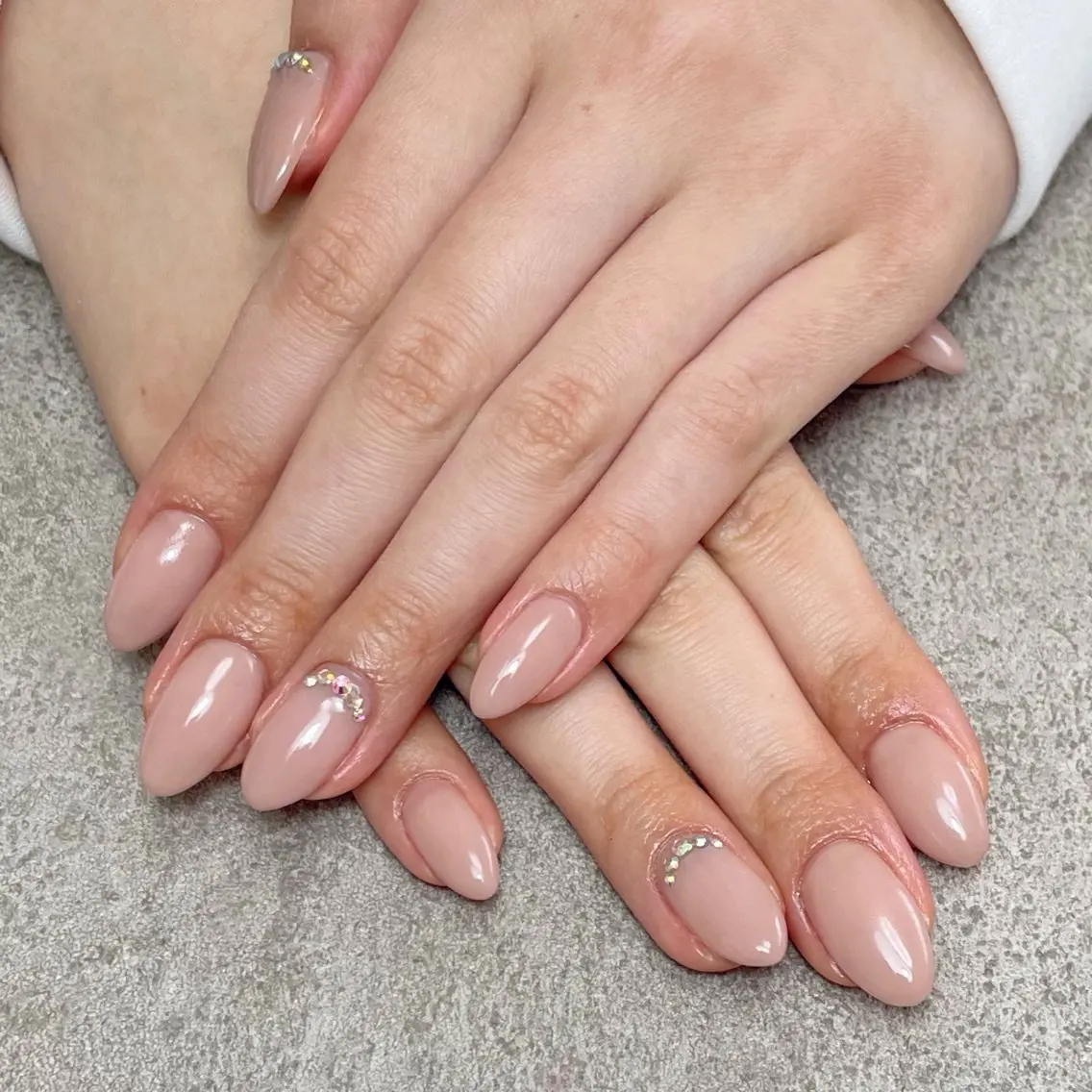 ネイル ハンドネイル nailroom DIASOMNIAのネイルデザイン