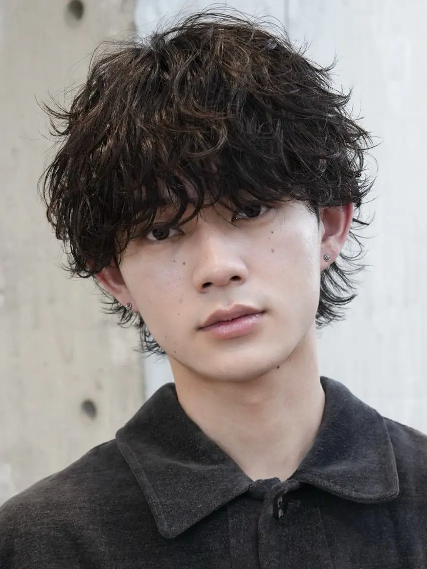 ミディアム パーマ メンズ fifth aiのヘアスタイル