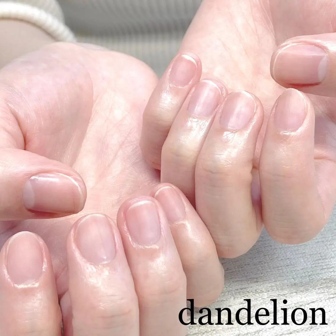 ネイル ハンドケア dandelion ダンデライオンのネイルデザイン
