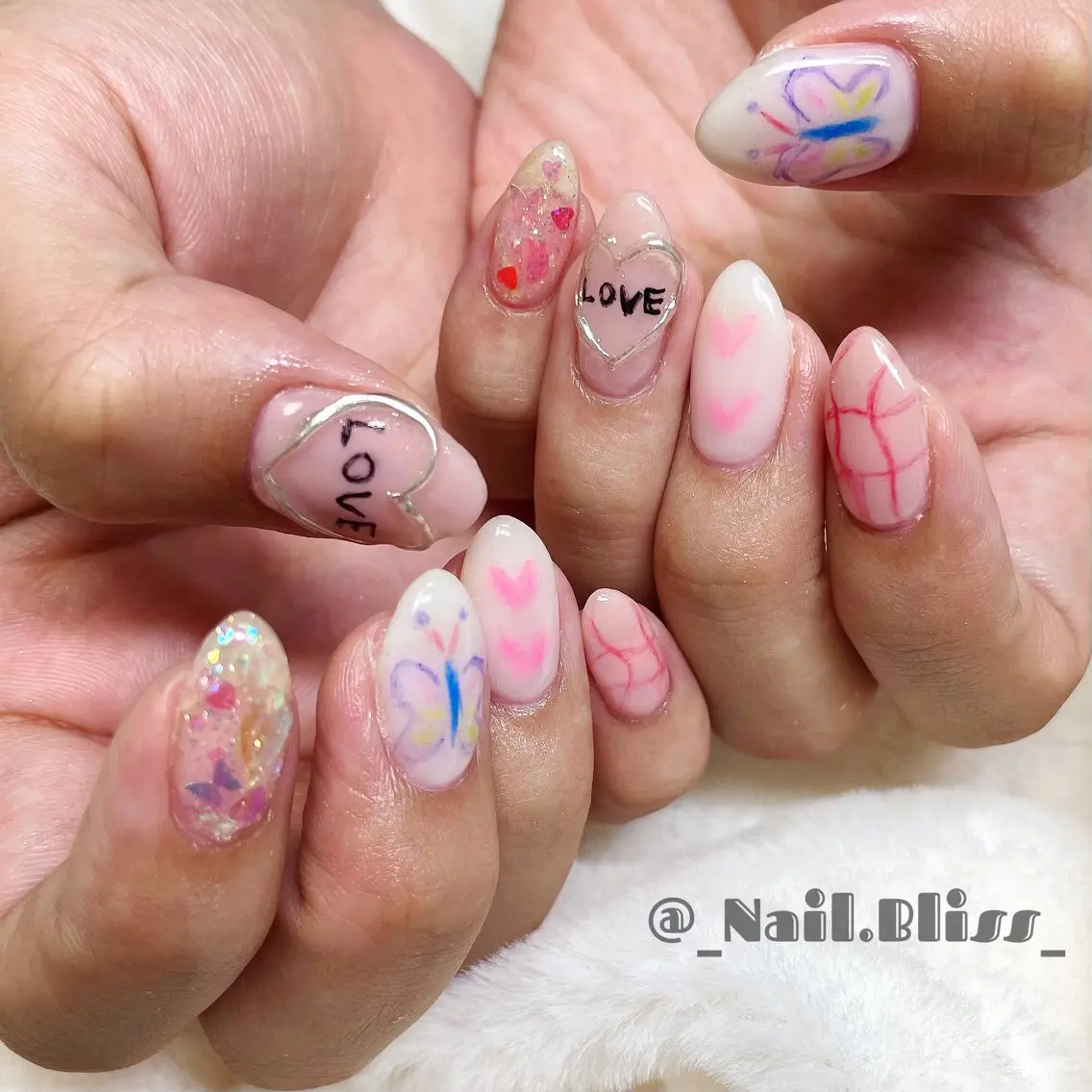 ネイル ハンドネイル NAIL BLISSのネイルデザイン