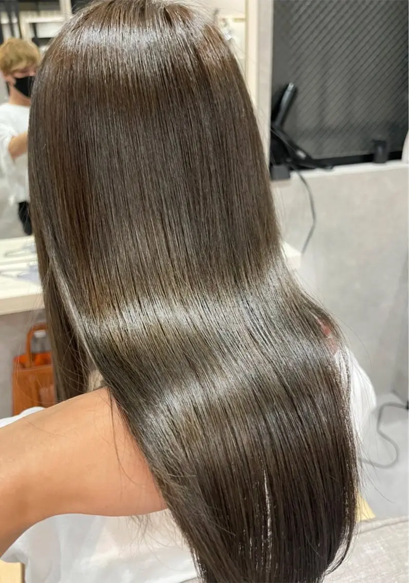 【ナチュラルストレート】カット+縮毛矯正+超音波トリートメントの写真