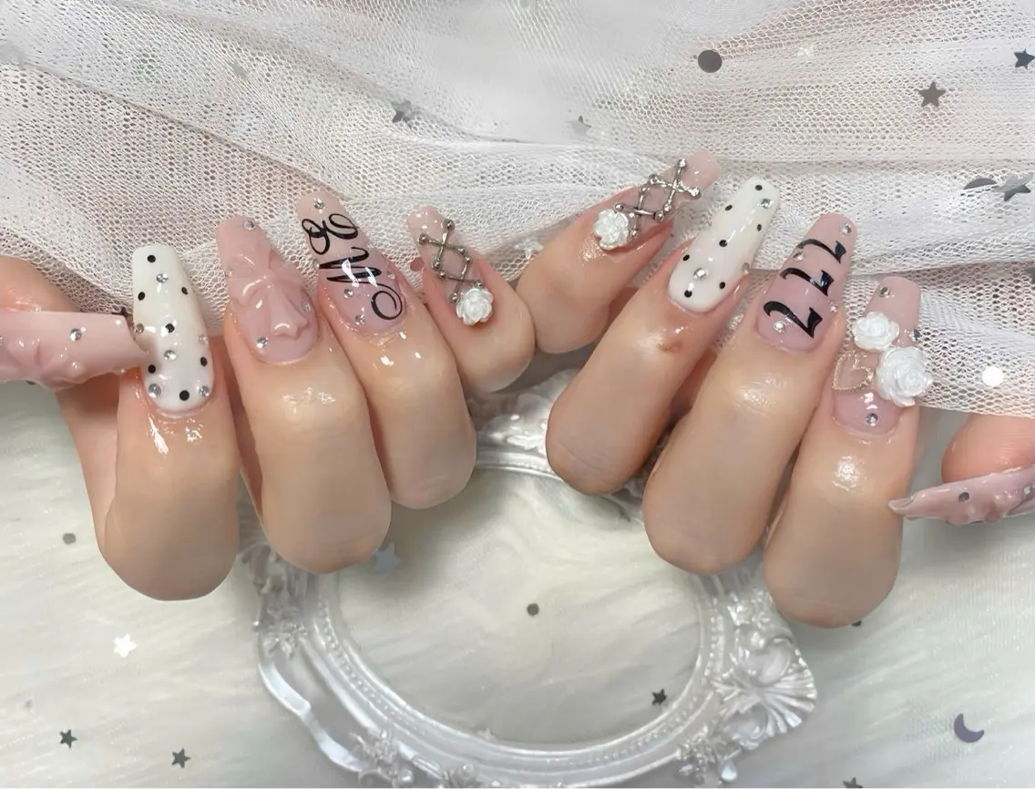ネイル Rin Hana Nailのネイルデザイン