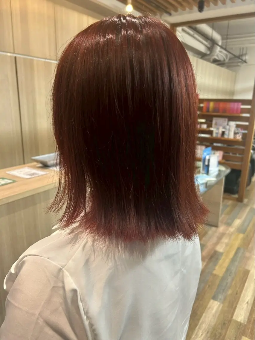 ミディアム カラー ヘアカラー トリートメント 岩崎 太陽のヘアスタイル