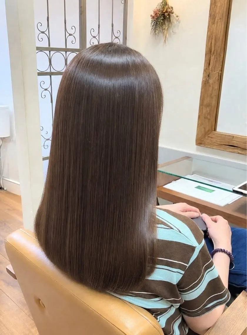ロング カラー 松下 沙織のヘアスタイル