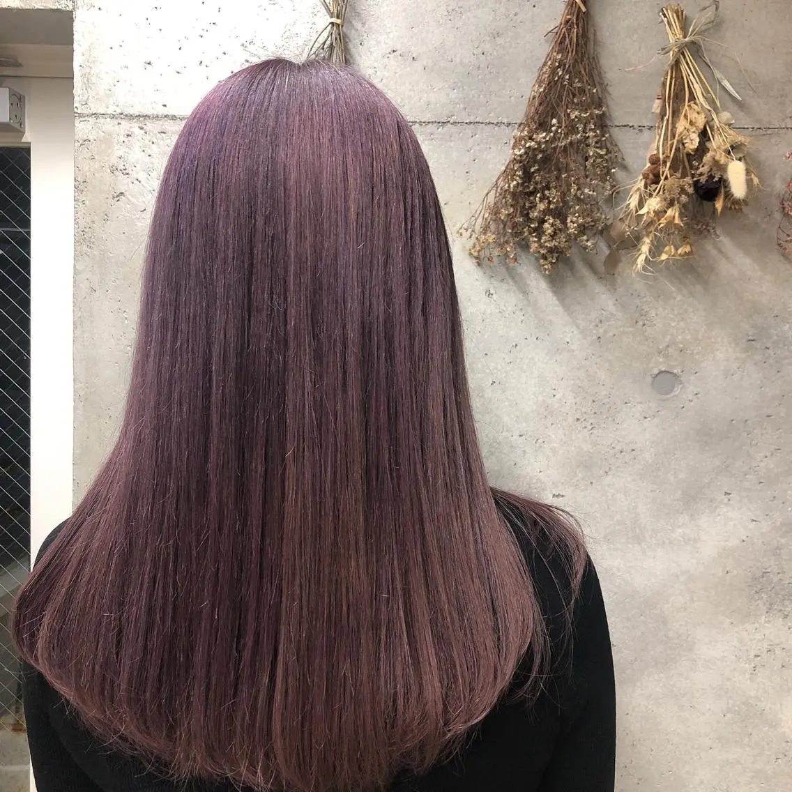 ロング カラー ハイトーンカラー ピンクカラー wakana 【ブリーチカラー】のヘアスタイル