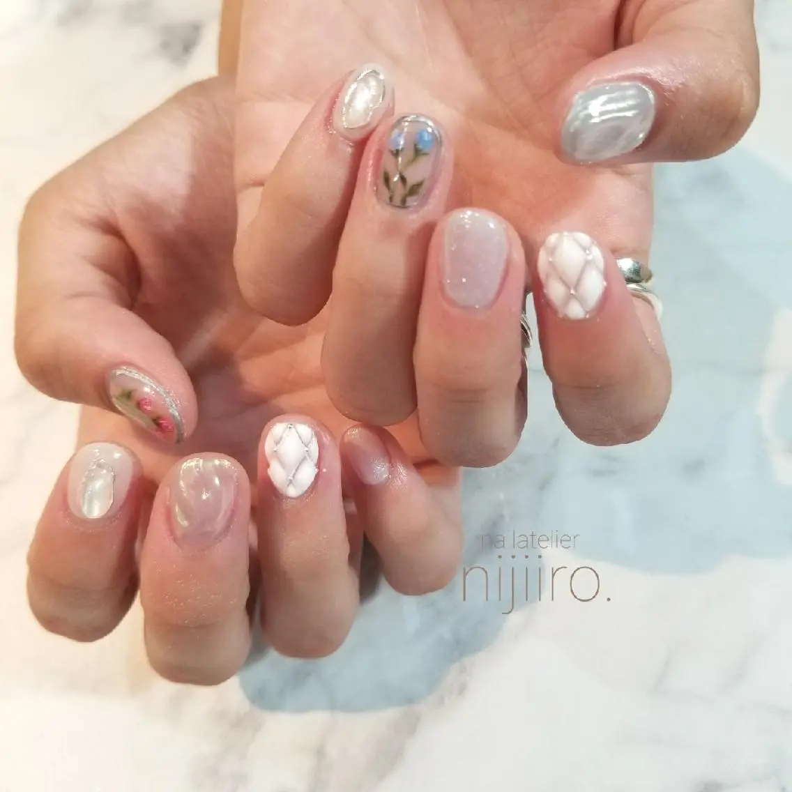 ネイル ハンドネイル nijiiro🌈 サトウのネイルデザイン