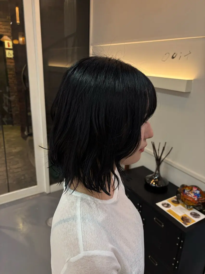 ショート カラー ooitヨシダ ミナミのヘアスタイル