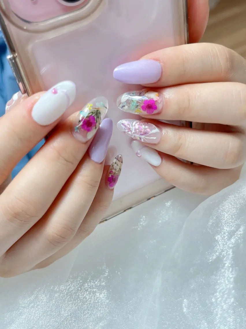 ネイル チークネイル フットネイル ジェルネイル ガーリー ハート candy nail 韓国風ワンホンネイルのネイルデザイン