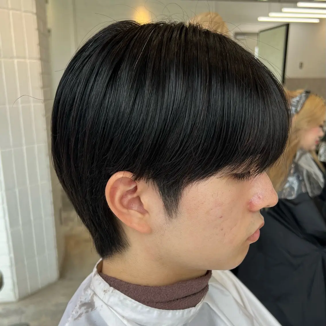 メンズ カット ヘアカラー トリートメント 🌼動き×透明感🩵 ハイトーン/ナナのヘアスタイル