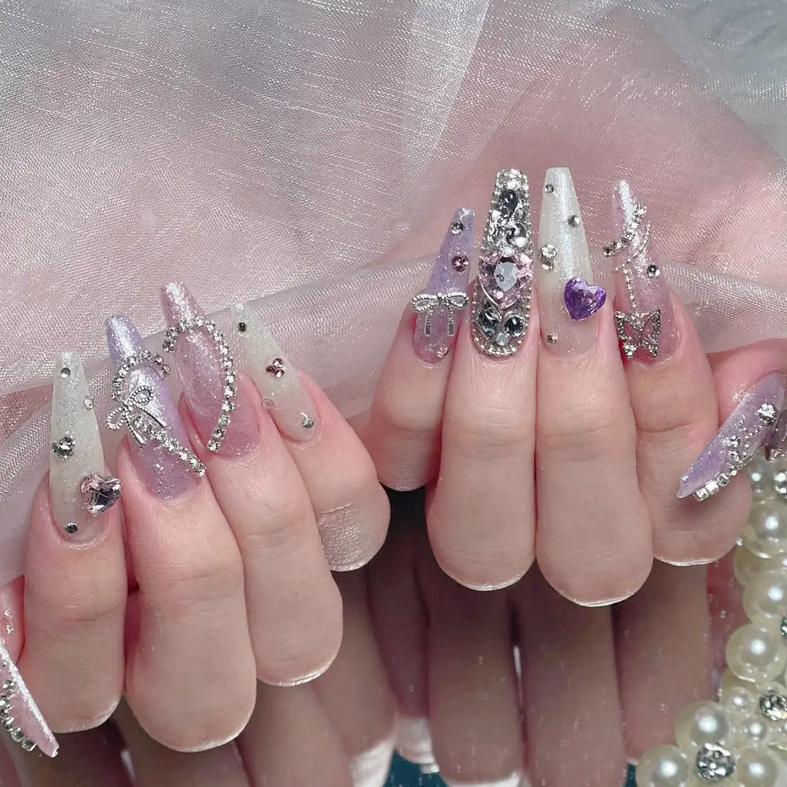 ネイル オーロラネイル 長さ出し フラッシュネイル フレンチネイル ジェルネイル ハンドネイル ハンドケア CiCi NailSalonのネイルデザイン
