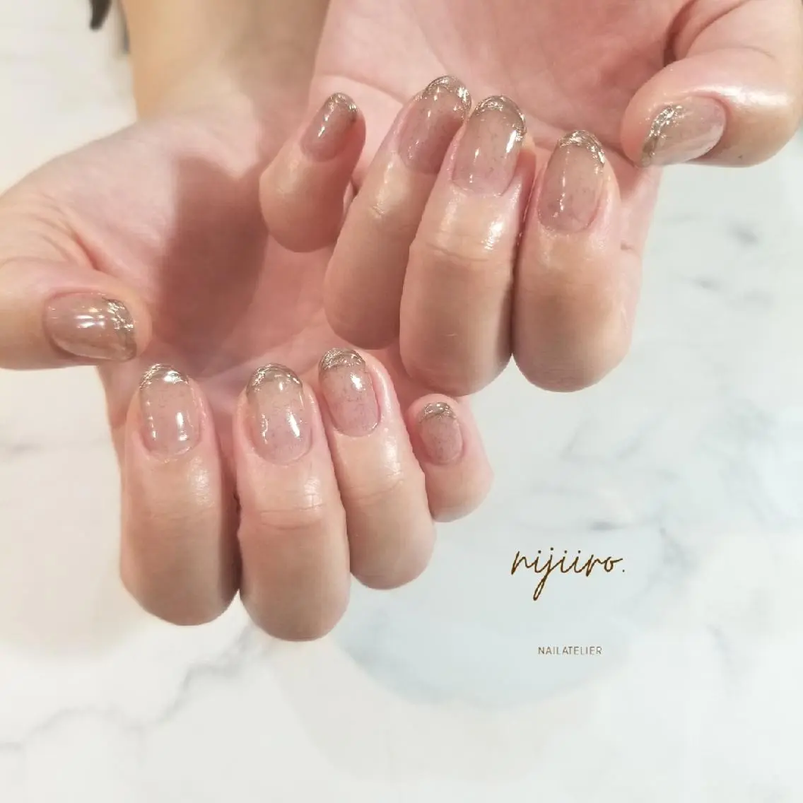 ネイル フレンチネイル ミラーネイル ハンドネイル nijiiro🌈 サトウのネイルデザイン
