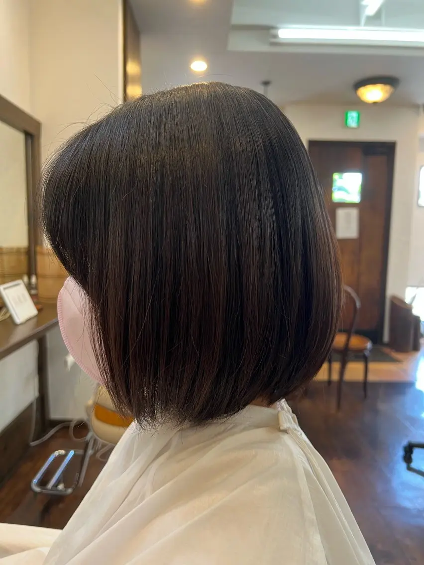 ミディアム ボブ カット Asia kanaのヘアスタイル