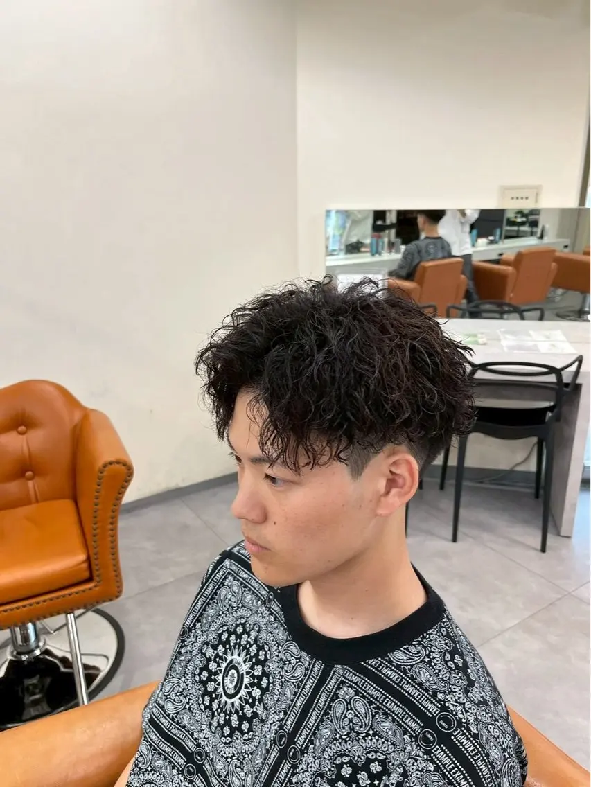 メンズ 京都メンズサロン マッシュ パーマのヘアスタイル
