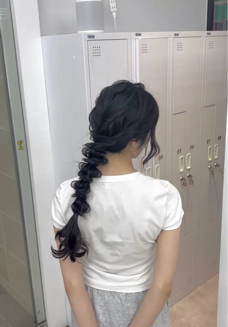 カラー ヘアアレンジ ブリーチ 🌟カラー特化型🌟 ヨッシー/亀戸のヘアスタイル