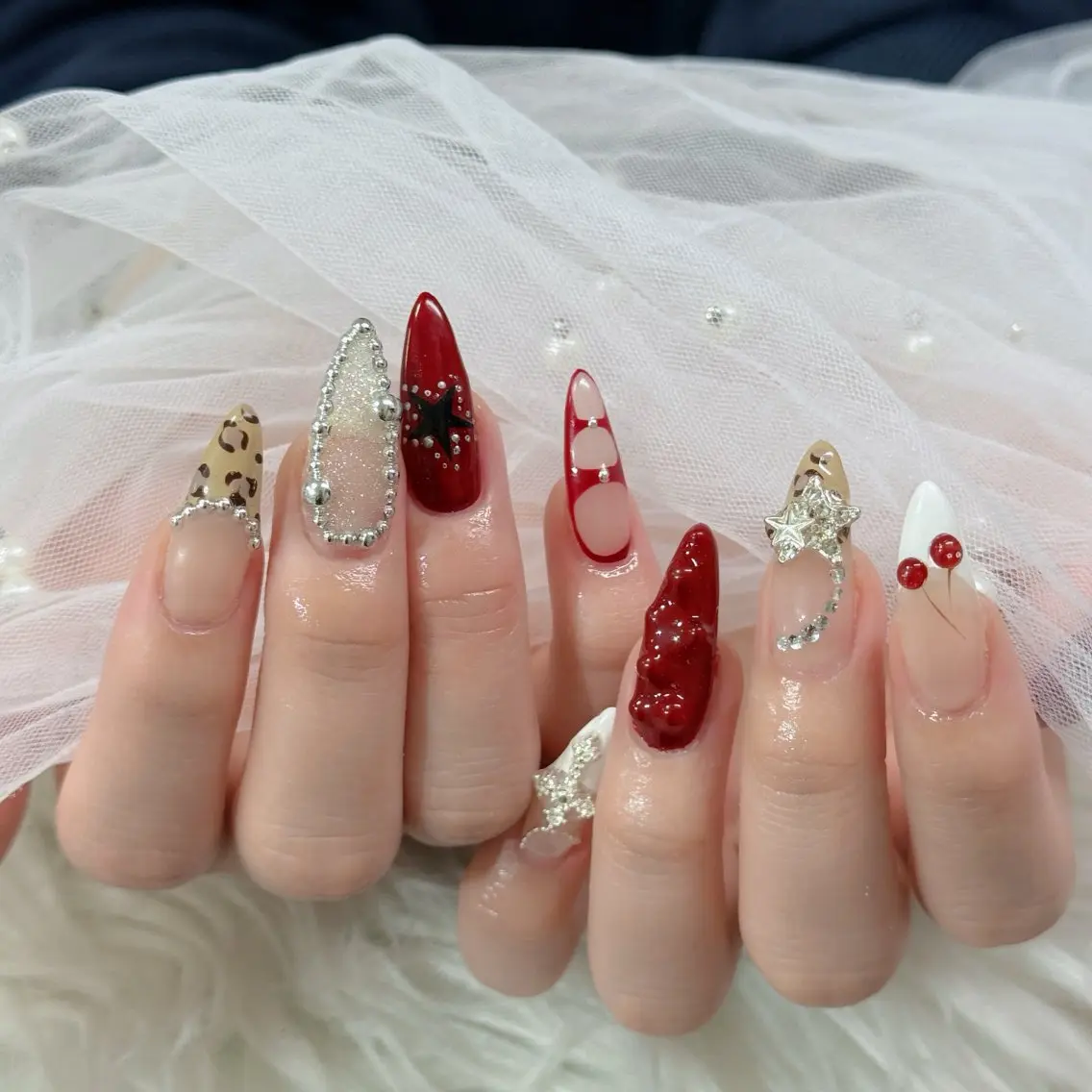 ネイル べっ甲ネイル チークネイル フラッシュネイル フラワーネイル フットネイル ハンドネイル Hani Nail Salonのネイルデザイン