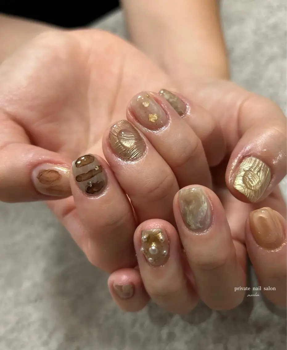 ネイル カジュアル フレンチネイル マグネットネイル ミラーネイル ニュアンスネイル ハンドネイル mocha nailのネイルデザイン