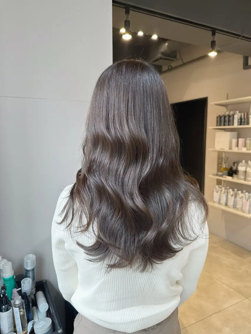 ロング カラー 髪質改善 トリートメント KURO/縮毛矯正 /髪質改善/レイヤーのヘアスタイル