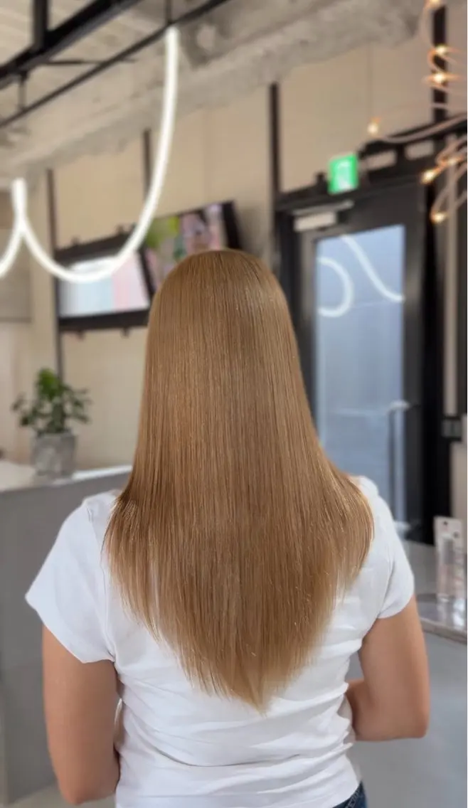ロング ヘアカラー 山下 聖愛羅のヘアスタイル