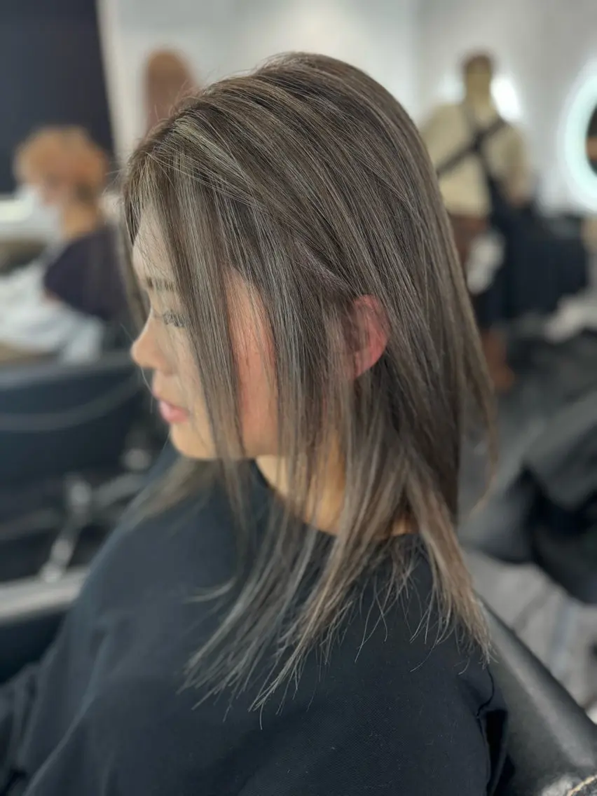ミディアム ヘアカラー LOHAS Kanaのヘアスタイル