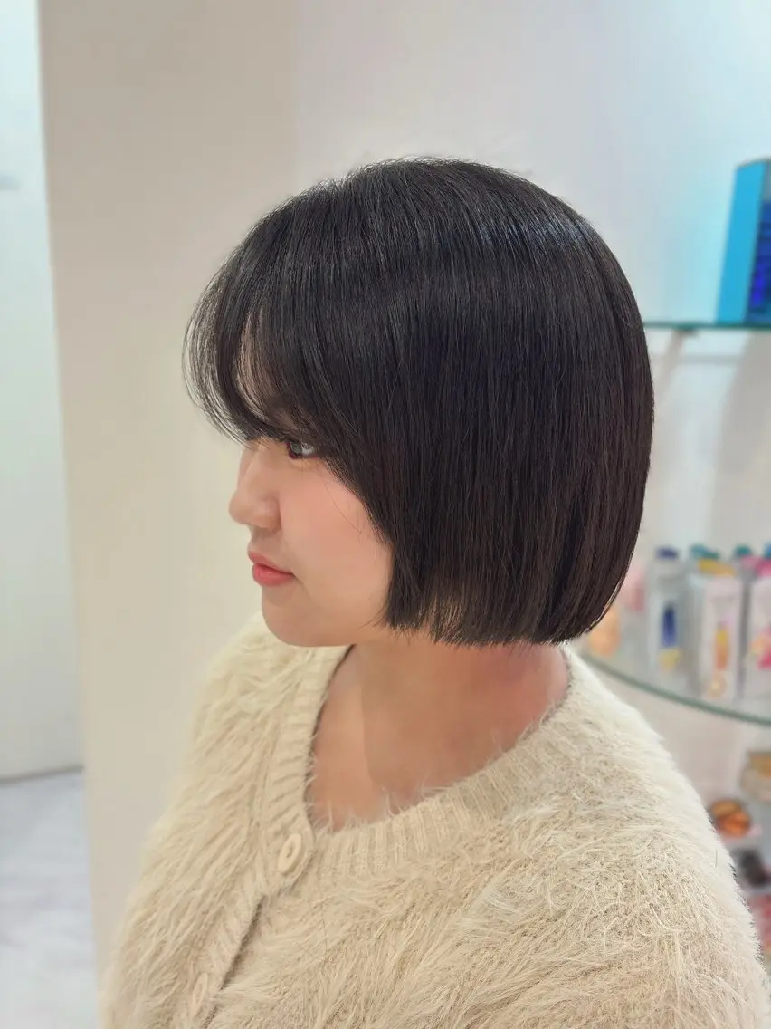 ショート ボブ MONA HARUNA💫のヘアスタイル