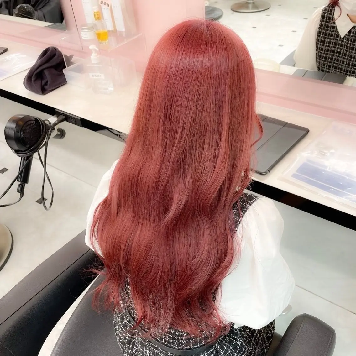 カラー ヘアカラー トリートメント ヘアセット girlな暖色ヘア 🪽🫧ハルナ🎀のヘアスタイル