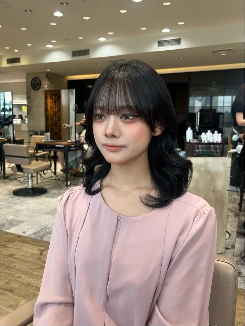 ミディアム カラー ミディアムレイヤー レイヤーカット カット ヘアカラー 新宿/レイヤーカット /🫧祝迫愛艶のヘアスタイル