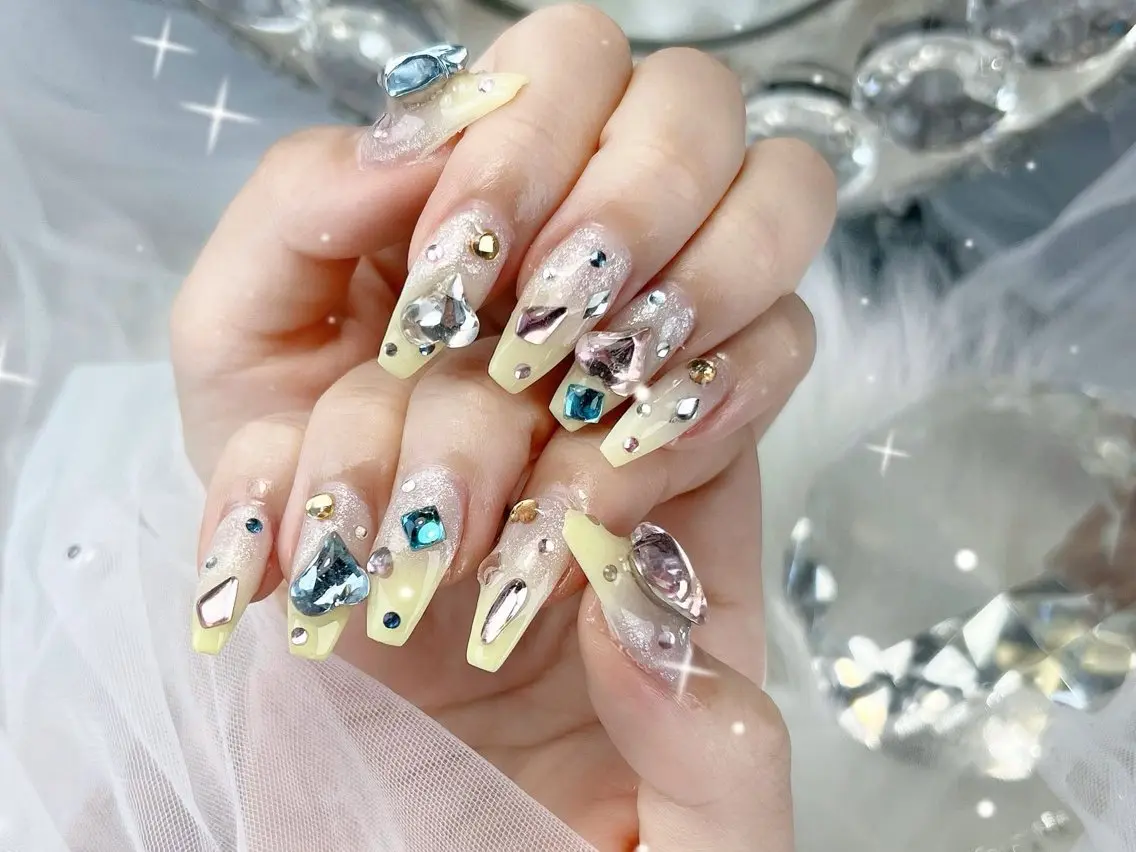 ネイル ジェルネイル ガーリー ハート 韓国ネイル ロングネイル ハンドネイル Nova Nail Studioのネイルデザイン