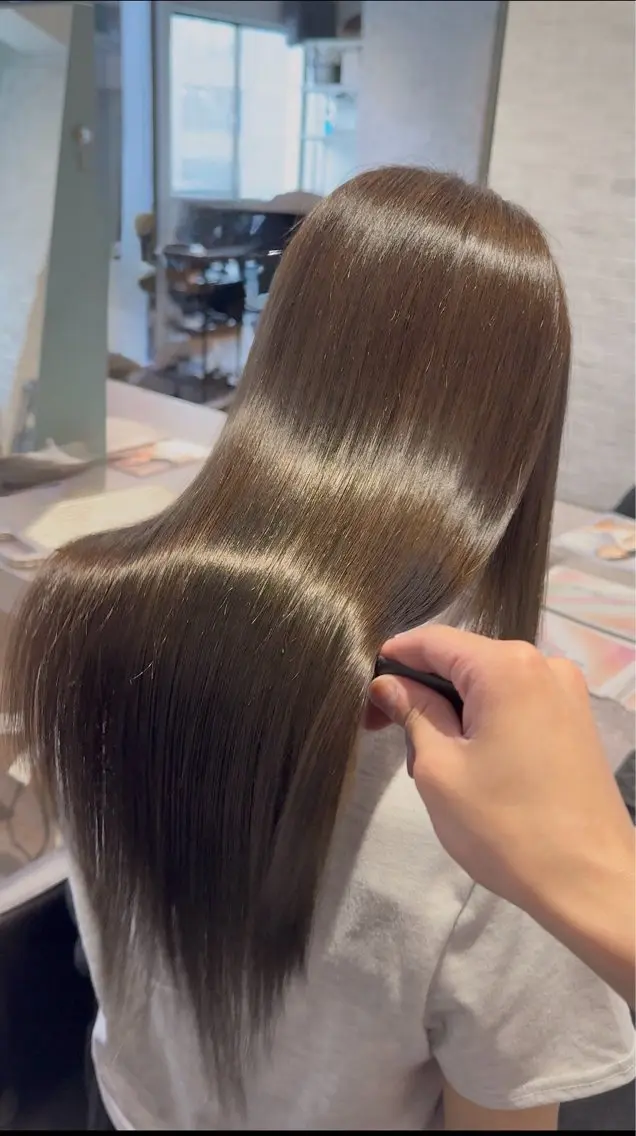 セミロング ヘアカラー 縮毛矯正 髪質改善/縮毛矯正 /暗艶カラー/珠羽のヘアスタイル