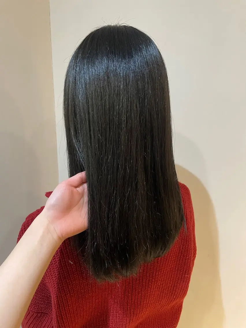 ロング カラー 黒髪 ブルーカラー ブルーブラック 透明感カラー 新百合ヶ丘/ 艶カラー/リノのヘアスタイル