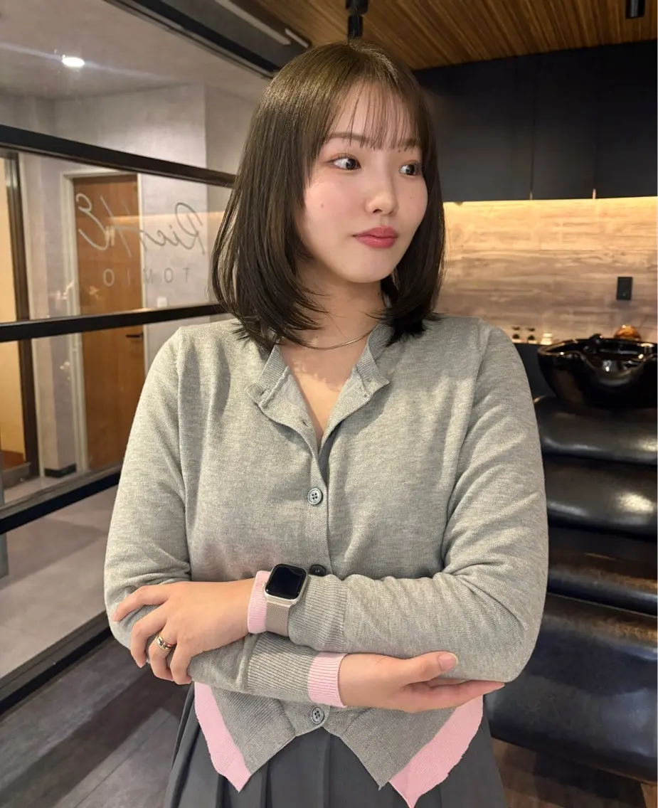 『ダメージレスに赤みを最大限にけずる圧倒的透明感』【高濃度マイクロバブル使用】ブリーチなしダブルカラーの写真