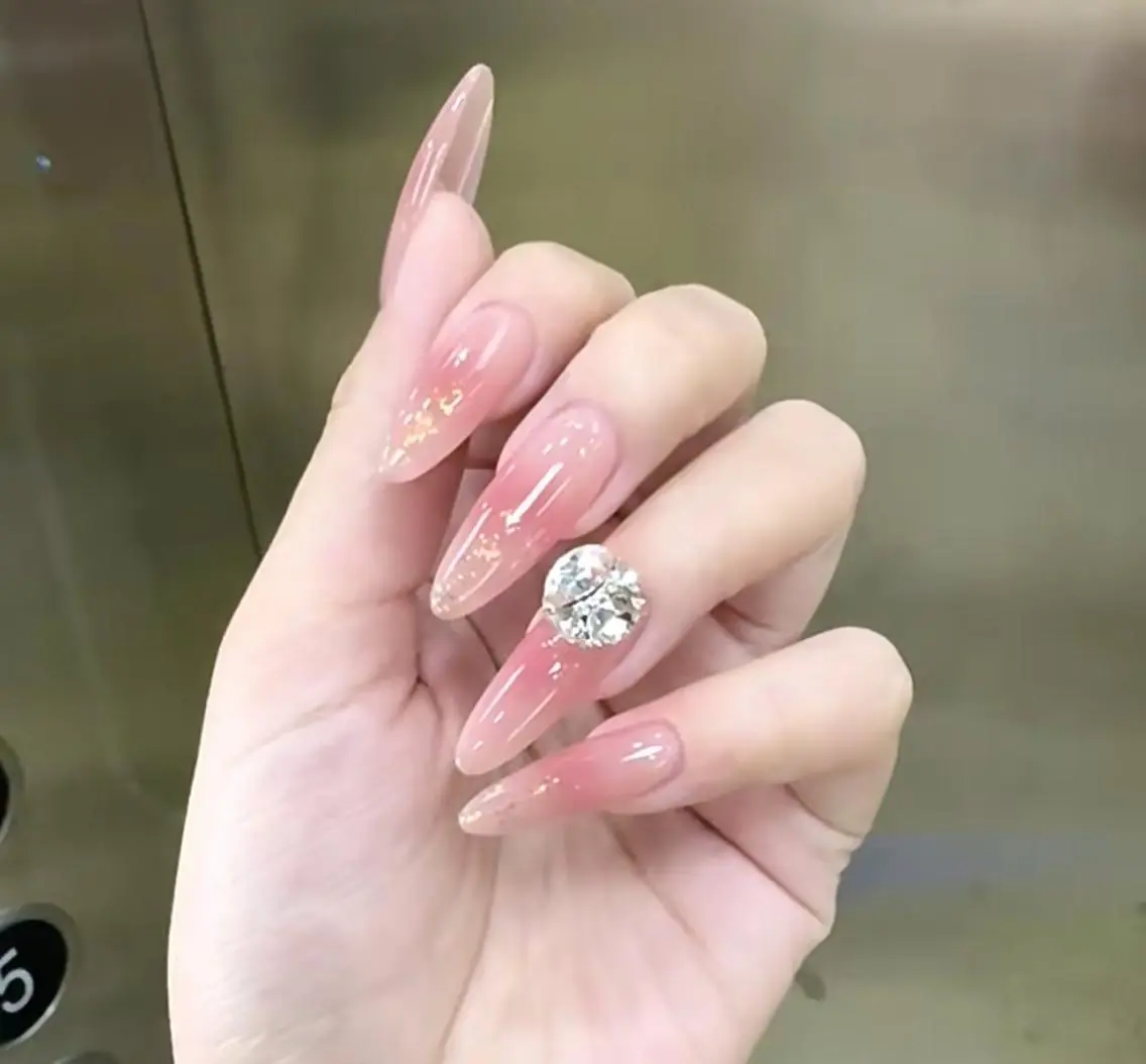 ネイル Miya🎀 nailのネイルデザイン