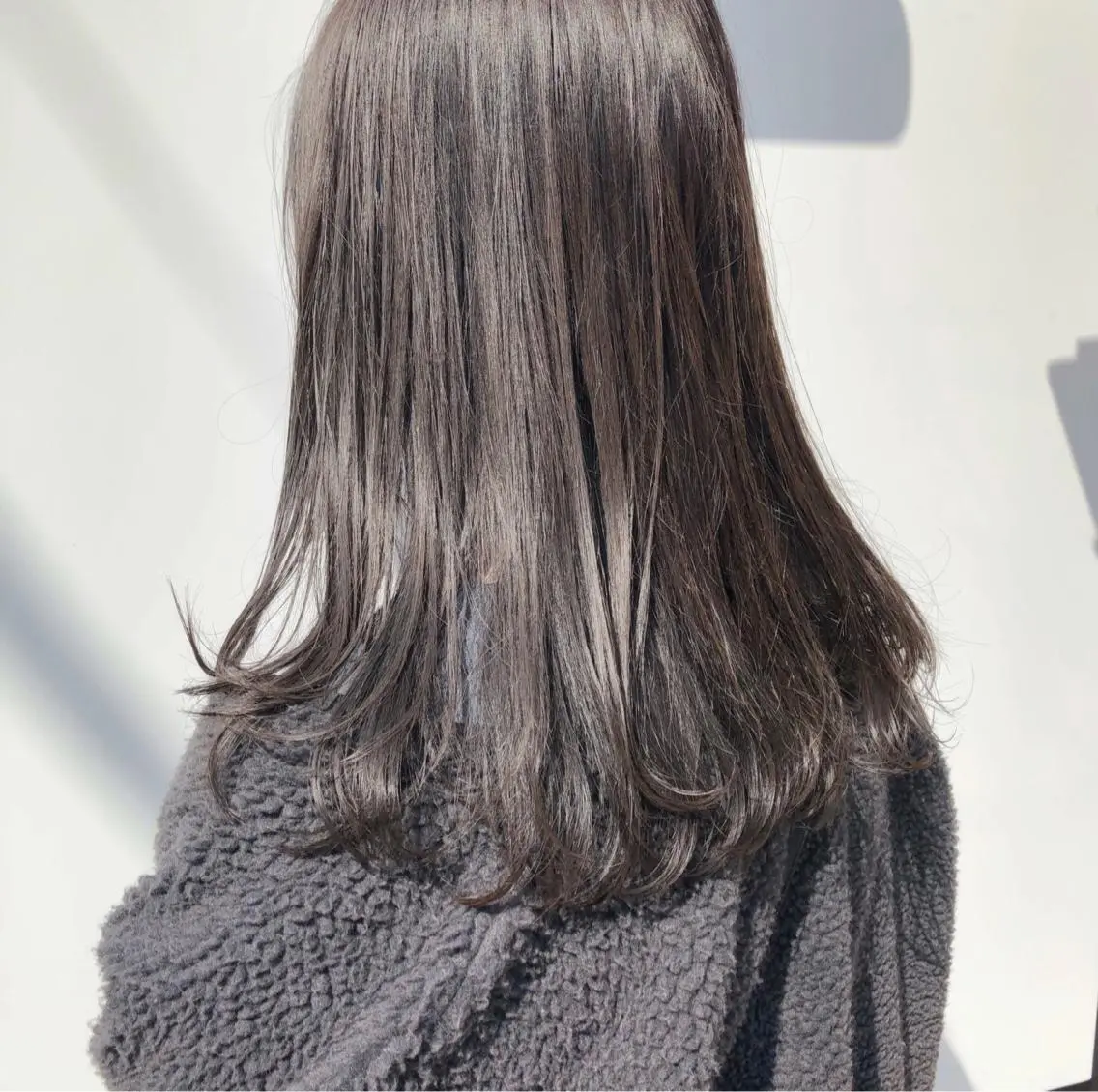 ミディアム カラー パーマ ヘアアレンジ メンズ ネイル マツエク・マツパ グレージュ 天神レイヤーカット No.1💖マユカのヘアスタイル