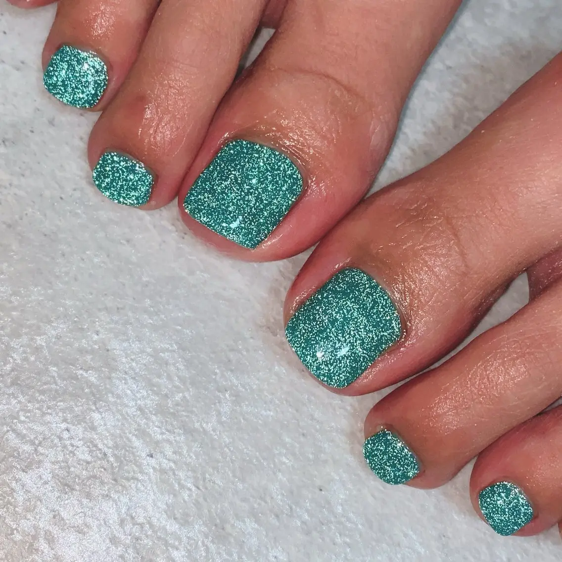ネイル フットネイル C. NAILSのネイルデザイン