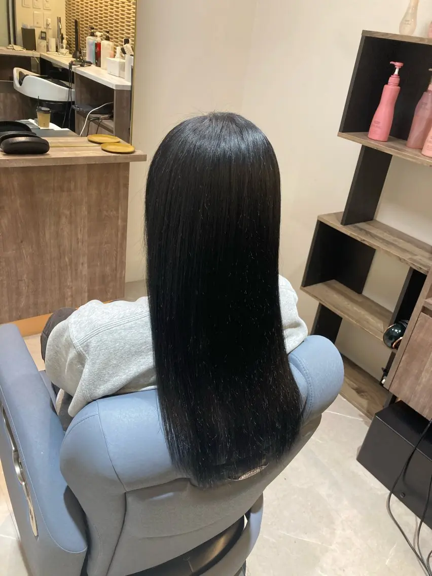 ロング カラー ブリーチ ピンクカラー🎀 米津 美佑のヘアスタイル
