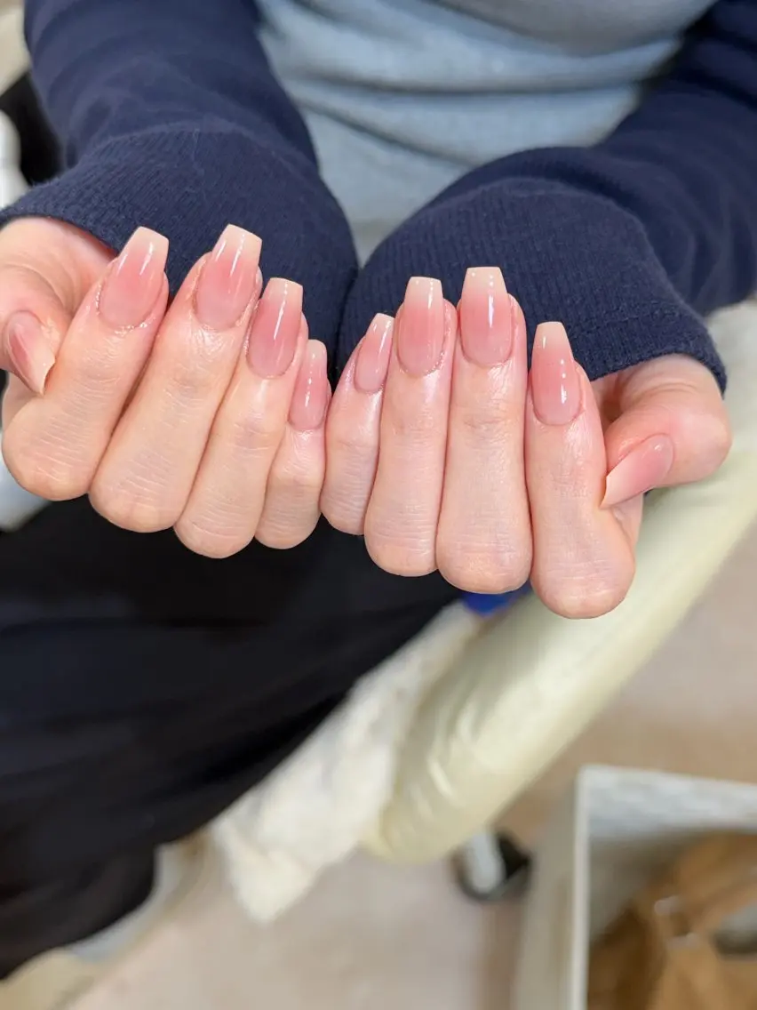 ネイル チークネイル 長さ出し フレンチネイル ガーリー 韓国ネイル Sun Nail linaのネイルデザイン