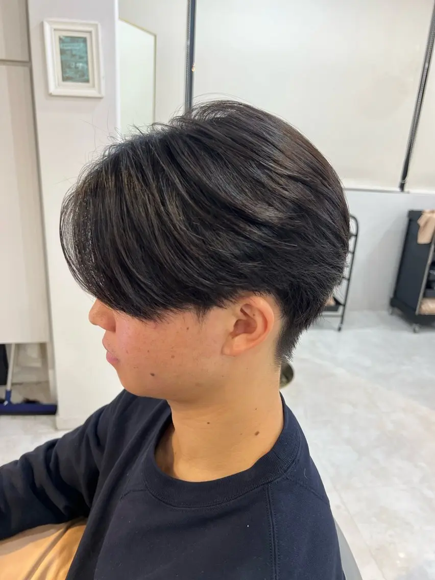 メンズ センターパート 縮毛矯正練習 モデル募集✨️NOAのヘアスタイル