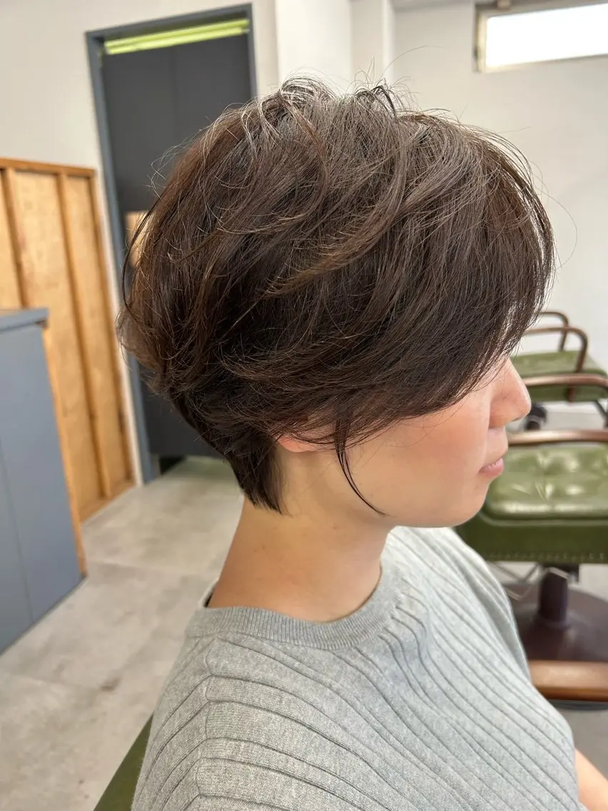 ショート カラー 丸みショート ショートヘア カット ヘアカラー トリートメント SHAFT Ieiriのヘアスタイル