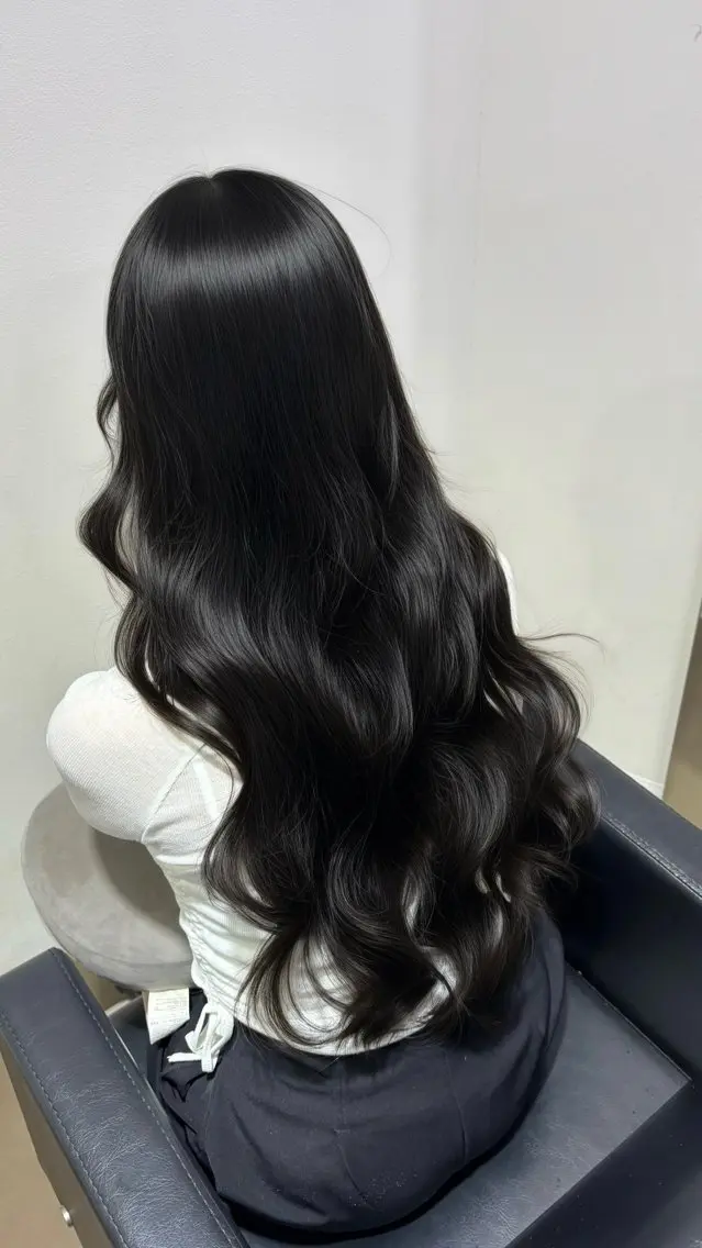 ロング カラー ヘアカラー トリートメント 【ioe 岡本】 🎀NOKO🎀のヘアスタイル