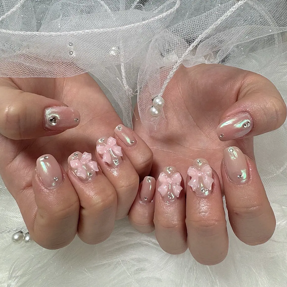 ネイル シュシュ 🎀 girly nailのネイルデザイン