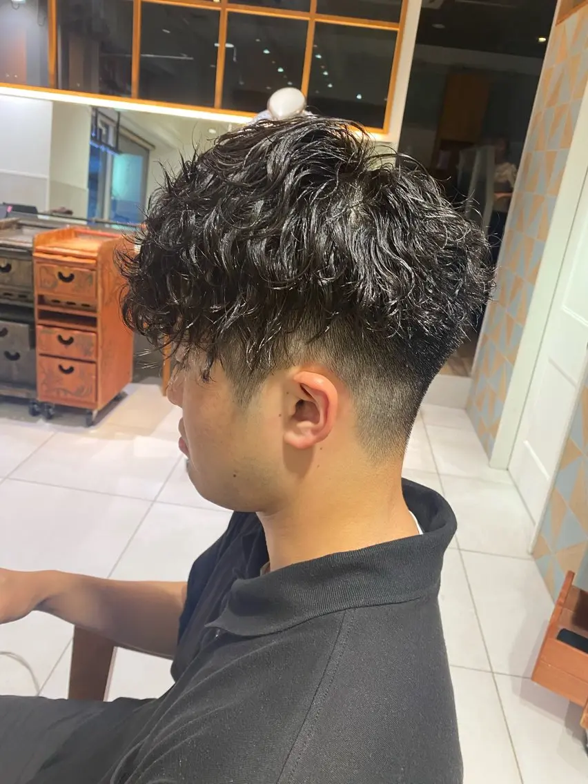 カラー パーマ ヘアアレンジ メンズ カット パーマ メンズパーマの巨匠 鈴木純のヘアスタイル