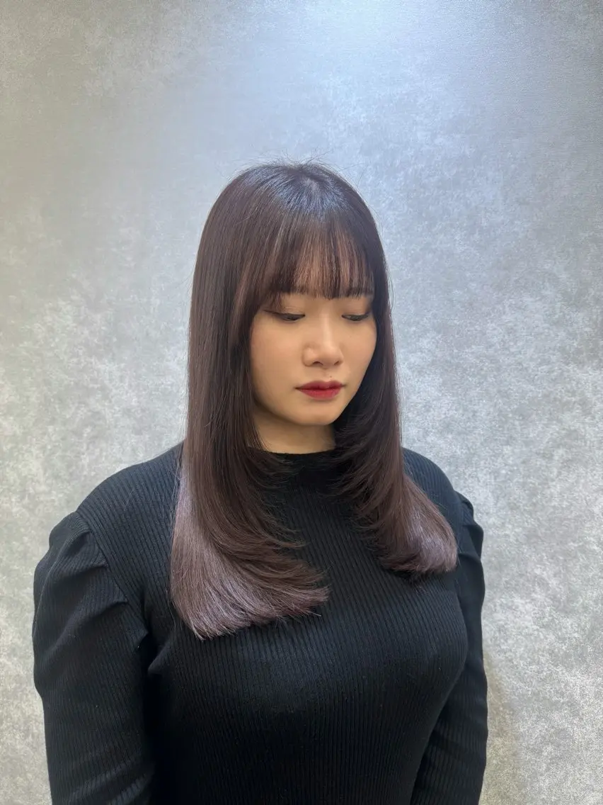 ロング カラー カット ヘアカラー トリートメント 🕯コバ/レイヤー/ 複雑履歴美髪縮毛🕯のヘアスタイル