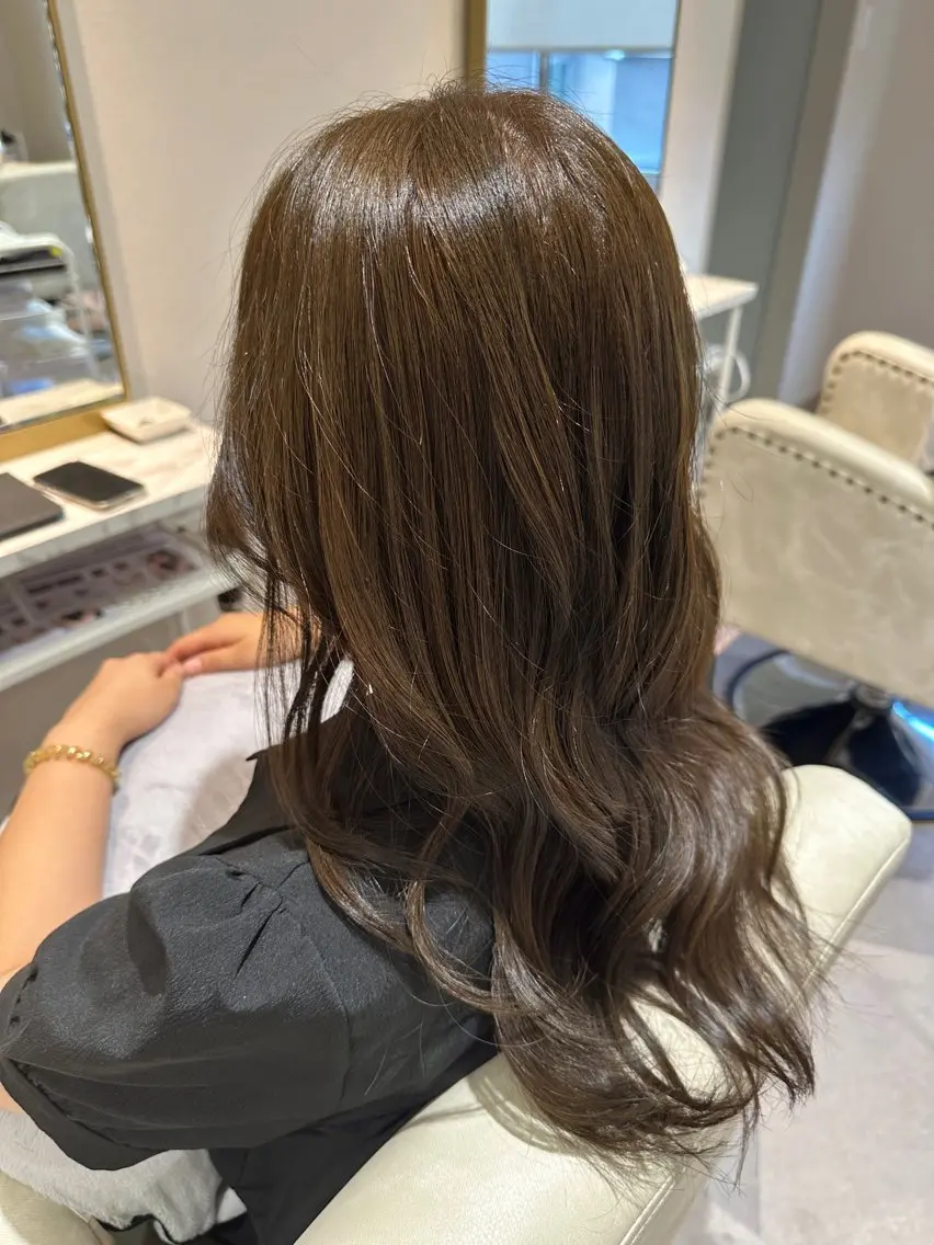ロング カラー 梅田 怜のヘアスタイル
