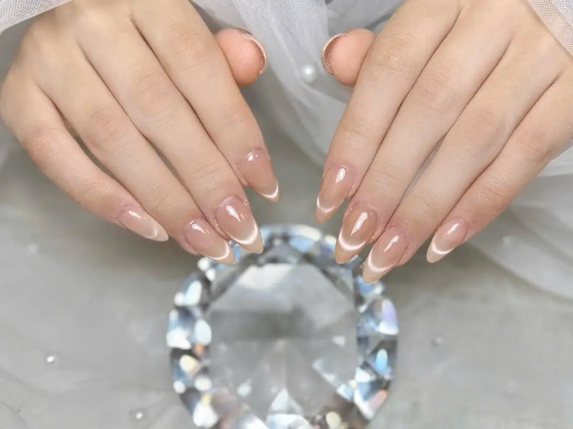 ネイル 長さ出し ジェルネイル 韓国ネイル マグネットネイル 持ち込み ハンドネイル SHE NAILのネイルデザイン