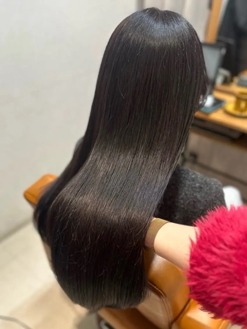 ロング カラー カット ヘアカラー トリートメント 【完全個室】髪質改善 暖色カラー/山崎唯奈のヘアスタイル