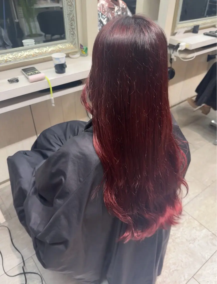 ロング 平野 世菜のヘアスタイル