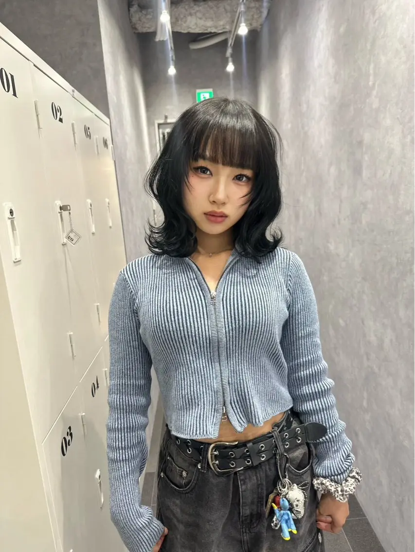 ミディアム レイヤーカット 中村 さきのヘアスタイル