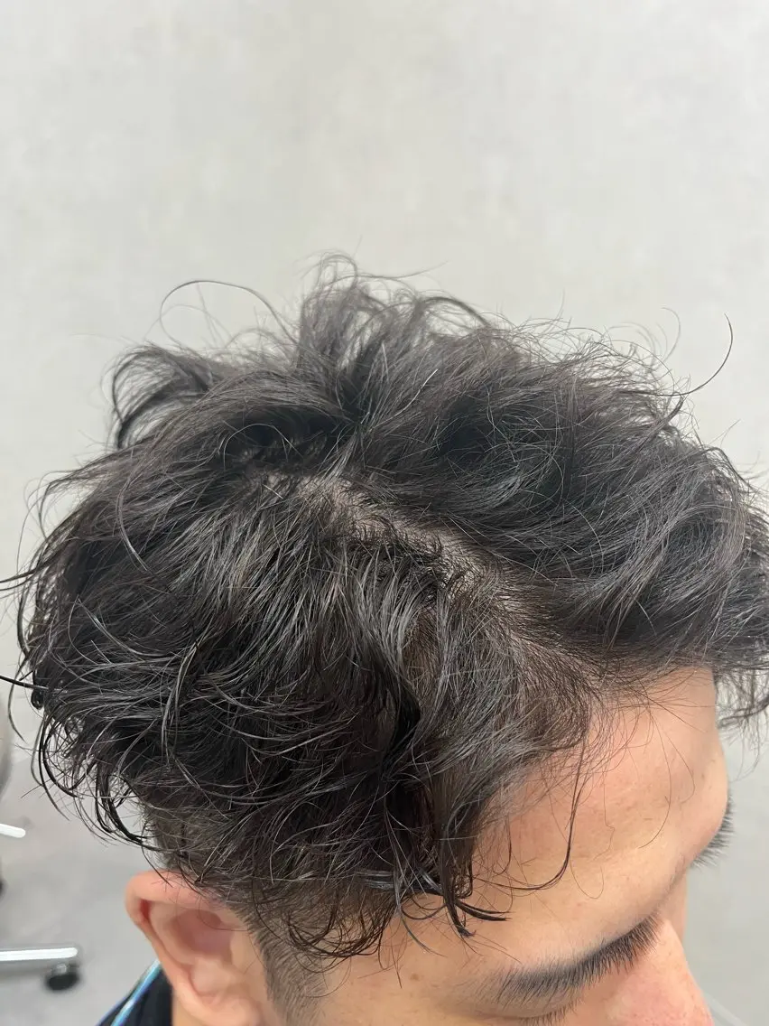メンズ メンズパーマ メンズ特化大久保 圭太のヘアスタイル