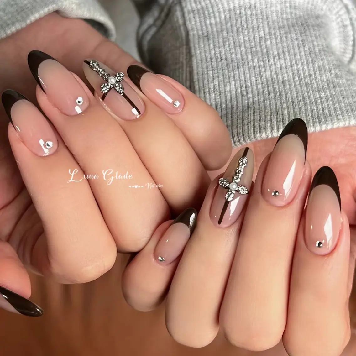 ネイル ハンドネイル Luna Gladeのネイルデザイン